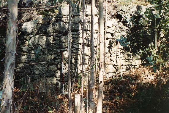 Castro de Os Gafos. Muralla (años 90)